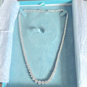 David Tutera rhinestone necklace